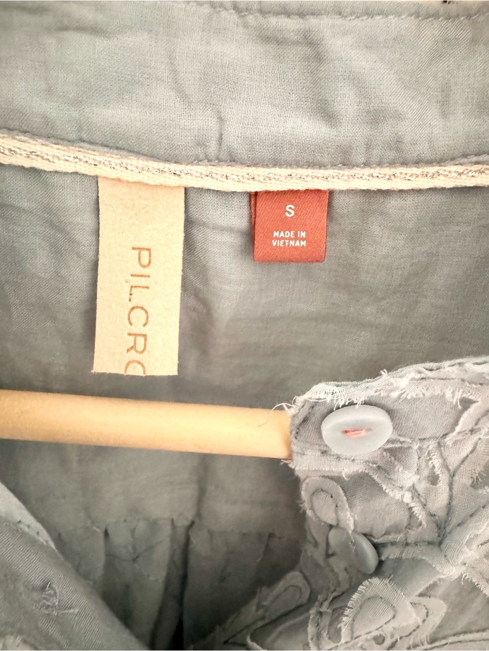 Pilcro Anthropologie Blue Embroidered Sheer Cotton Button Front Blouse Sz Small - Picture 7 of 13